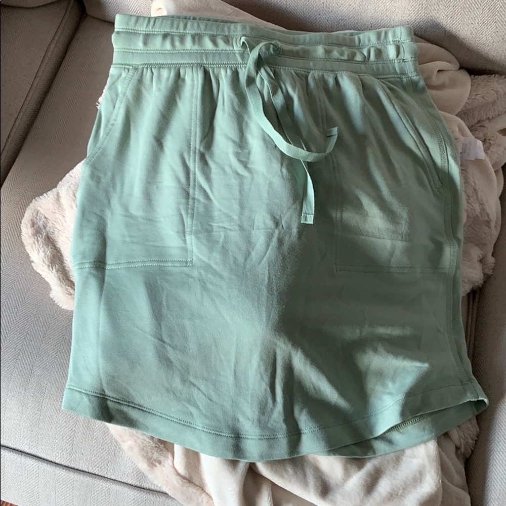 Lou and grey skirt